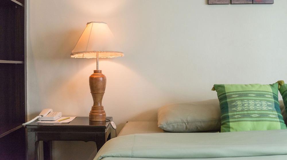 New Road Guest House Бангкок Екстер'єр фото